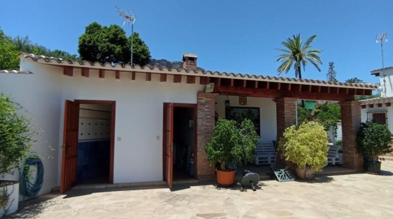 Málaga - Álora - 3700m2