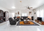 Detached villa with land for sale on España, Orihuela, ref: TR403043 photo