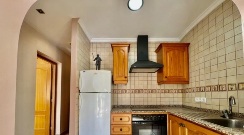 Аликанте - Pedreguer - 1200m2