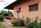 Chalet independiente con terreno en venta en la España, Albelda de Iregua, ref: TR147704 foto