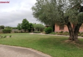 Chalet independiente con terreno en venta en la España, Albelda de Iregua, ref: TR147704 foto