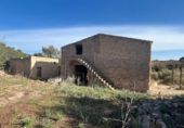 Chalet independiente con terreno en venta en la España, Manacor, ref: TR156712 foto