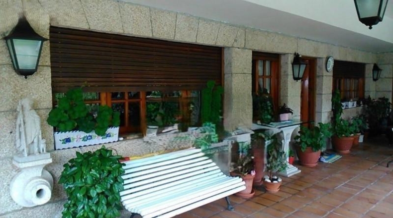 Понтеведра - Nigrán - 1500m2