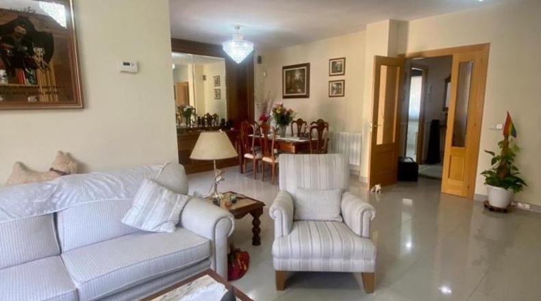 Comunidad de Madrid - Fuenlabrada - 250m2
