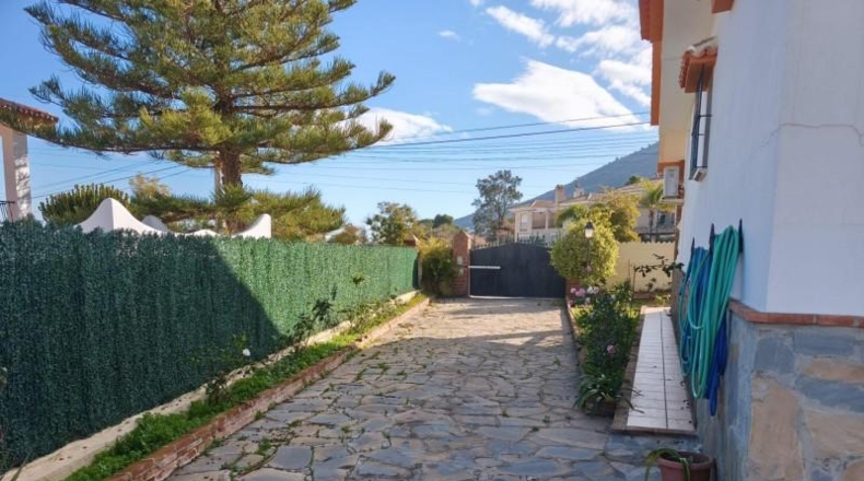 Málaga - Alhaurín de la Torre - 961m2