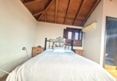 Chalet independiente con terreno en venta en la España, Adeje, ref: TR379982 foto