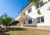 Village house for sale on España, l'Escala, ref: TR354672 photo