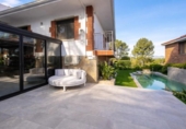 Casa de pueblo en venta en la España, Terrassa, ref: TR403044 foto