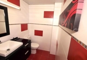 Casa de pueblo en venta en la España, Barcelona, ref: TR225097 foto