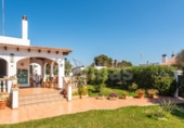 Chalet independiente con terreno en venta en la España, Ciutadella de Menorca, ref: TR362080 foto