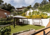 Chalet independiente con terreno en venta en la España, Matadepera, ref: TR287518 foto