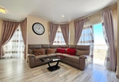 Chalet independiente con terreno en venta en la España, Arona, ref: TR398240 foto