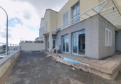 Chalet independiente con terreno en venta en la España, Las Palmas de Gran Canaria, ref: TR360292 foto