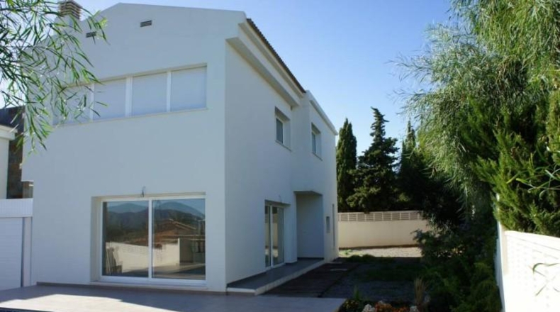 Alicante - Alfaz del Pi - 380m2