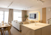 Chalet independiente con terreno en venta en la España, Arona, ref: TR237139 foto