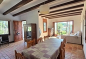 Chalet independiente con terreno en venta en la España, Gerona, ref: TR402771 foto
