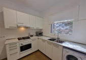 Chalet independiente con terreno en venta en la España, Gerona, ref: TR402771 foto