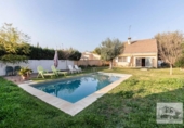 Chalet independiente con terreno en venta en la España, La Eliana, ref: TR400188 foto