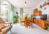 Отдельно стоящий дом с участком на продажу в городе Arenys de Munt Фото