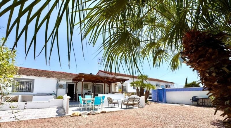 Alicante - Dolores - 1524m2