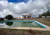 Casa de campo con terreno en venta en la España, Badajoz, ref: TR231154 foto