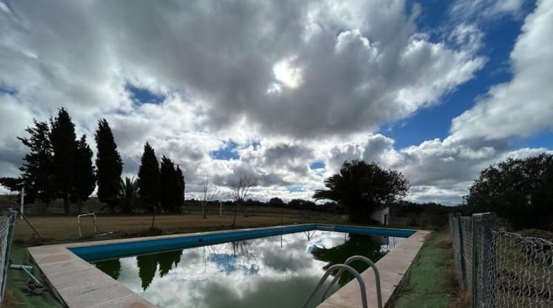 Бадахос - Badajoz - 22000m2
