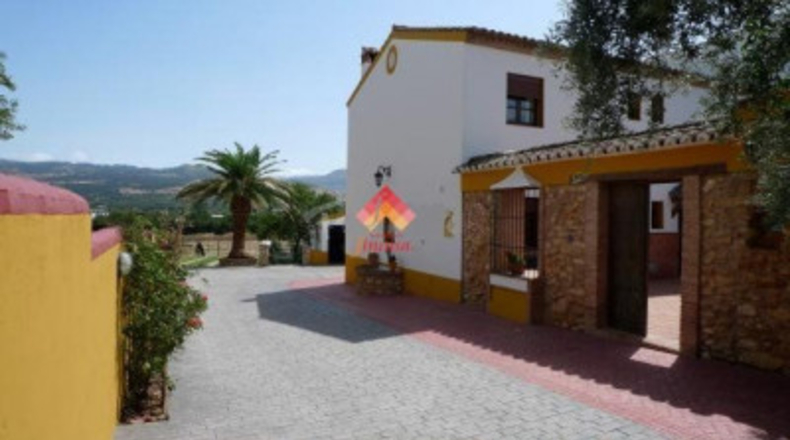 Córdoba - Zuheros - 10000m2