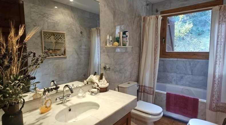 Barcelona - Castellví de Rosanes - 23000m2