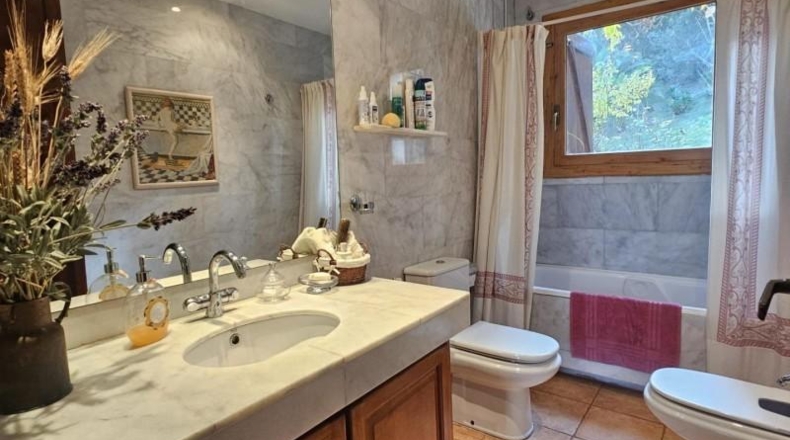 Barcelona - Castellví de Rosanes - 23000m2