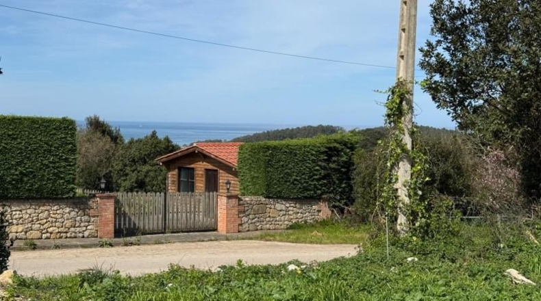 Бургос - La Revilla - 1855m2