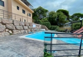 Chalet independiente con terreno en venta en la España, Sant Cebrià de Vallalta, ref: TR376003 foto