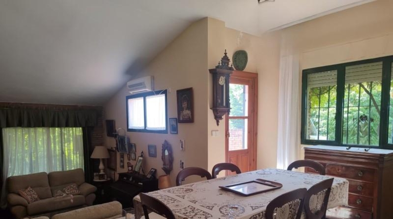 Sevilla - Tomares - 1047m2