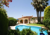 Chalet independiente con terreno en venta en la España, Oliva, ref: TR242565 foto