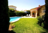 Chalet independiente con terreno en venta en la España, Oliva, ref: TR242565 foto