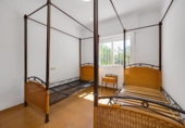 Chalet independiente con terreno en venta en la España, Torrevieja, ref: TR410867 foto