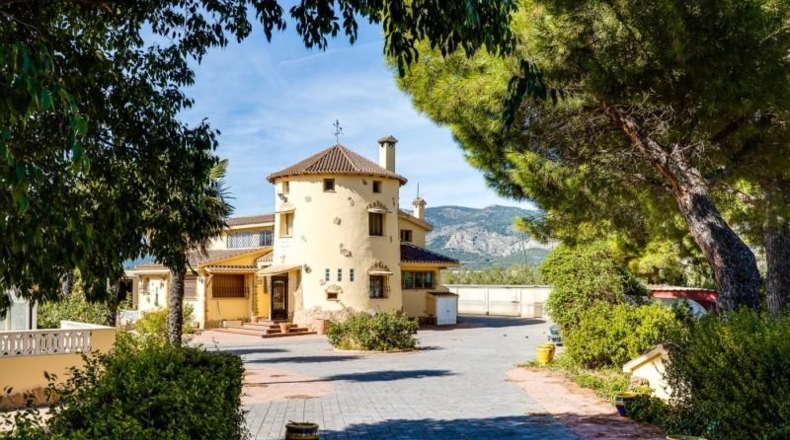 Alicante - Castalla - 15000m2
