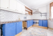 Chalet independiente con terreno en venta en la España, Terrassa, ref: TR374980 foto