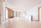 Chalet independiente con terreno en venta en la España, Terrassa, ref: TR374980 foto