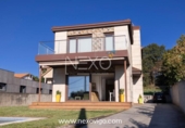 Detached villa with land for sale on España, Vigo, ref: TR344834 photo