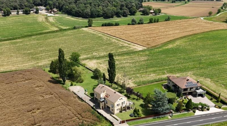 Gerona - Sant Esteve d'en Bas - 3000m2