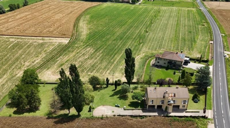 Gerona - Sant Esteve d'en Bas - 3000m2