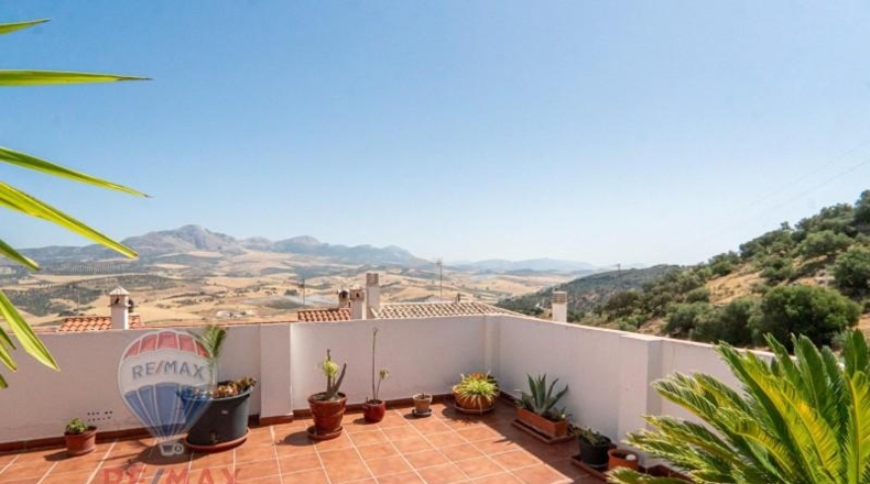 Málaga - Casabermeja - 310m2