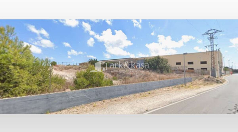 Barcelona - Montcada i Reixac - 5604m2