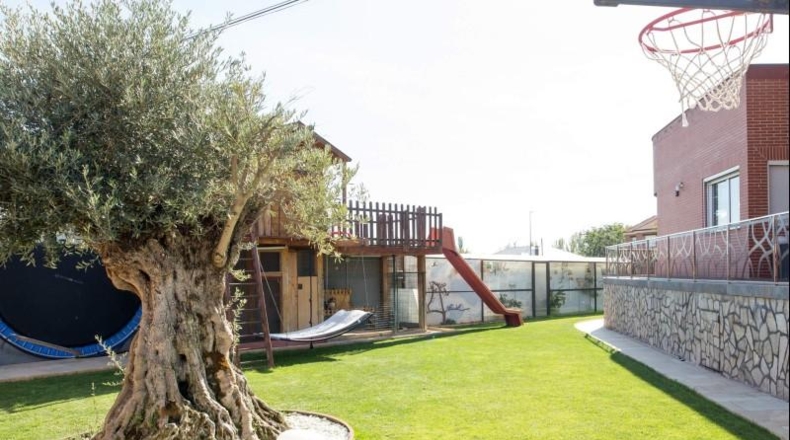 León - Villaturiel - 730m2