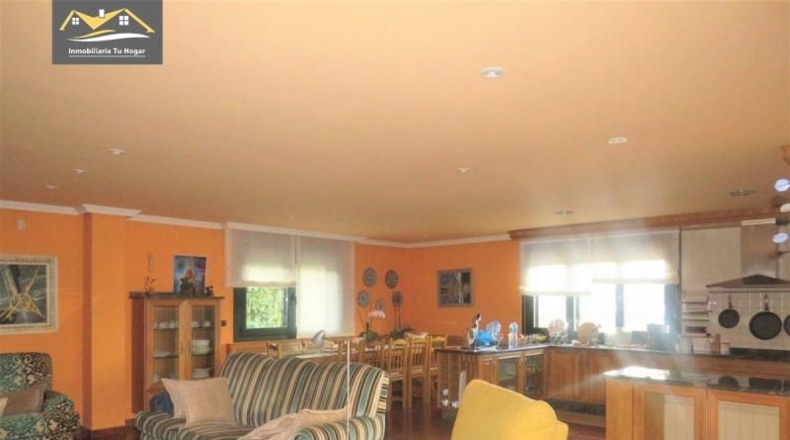 Orense - San Cibrao das Viñas - 4000m2
