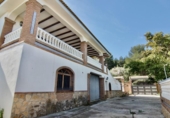 Chalet independiente con terreno en venta en la España, Málaga, ref: TR379985 foto
