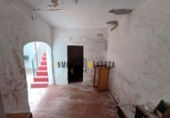 Отдельно стоящий дом с участком на продажу в городе Ciutadella de Menorca Фото