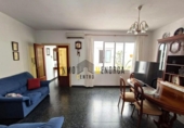Отдельно стоящий дом с участком на продажу в городе Ciutadella de Menorca Фото