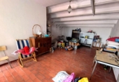 Отдельно стоящий дом с участком на продажу в городе Ciutadella de Menorca Фото