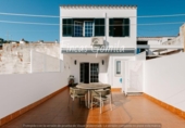 Chalet independiente con terreno en venta en la España, Ferreries, ref: TR381532 foto